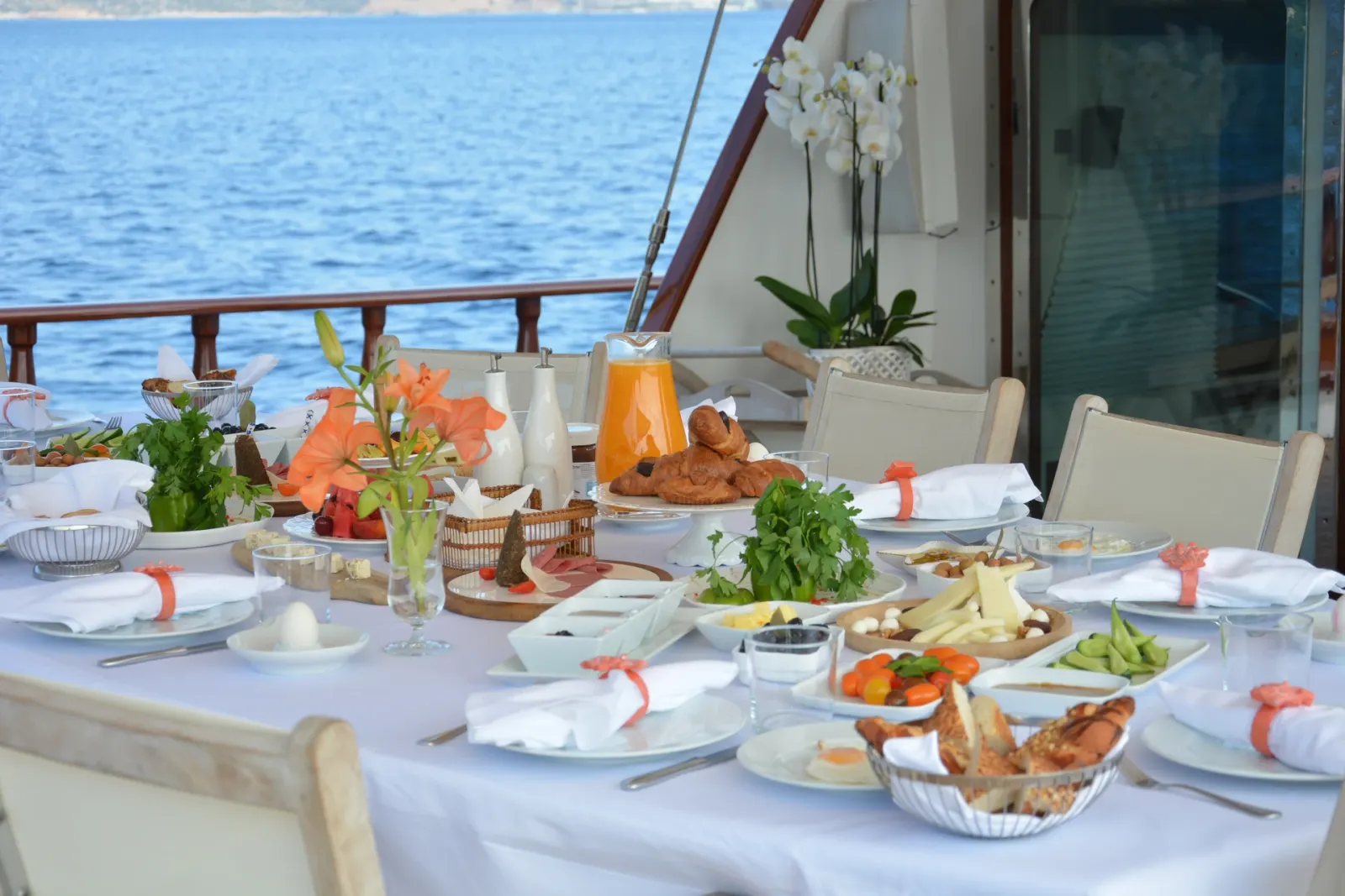 Papa Joe sailing in Bodrum
