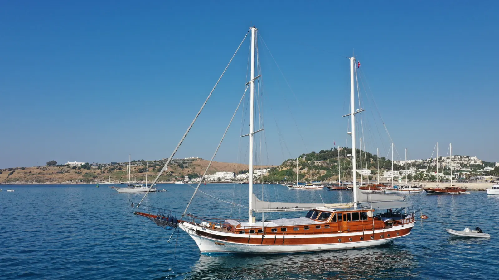 Ya Selam Gulet interior cabin view