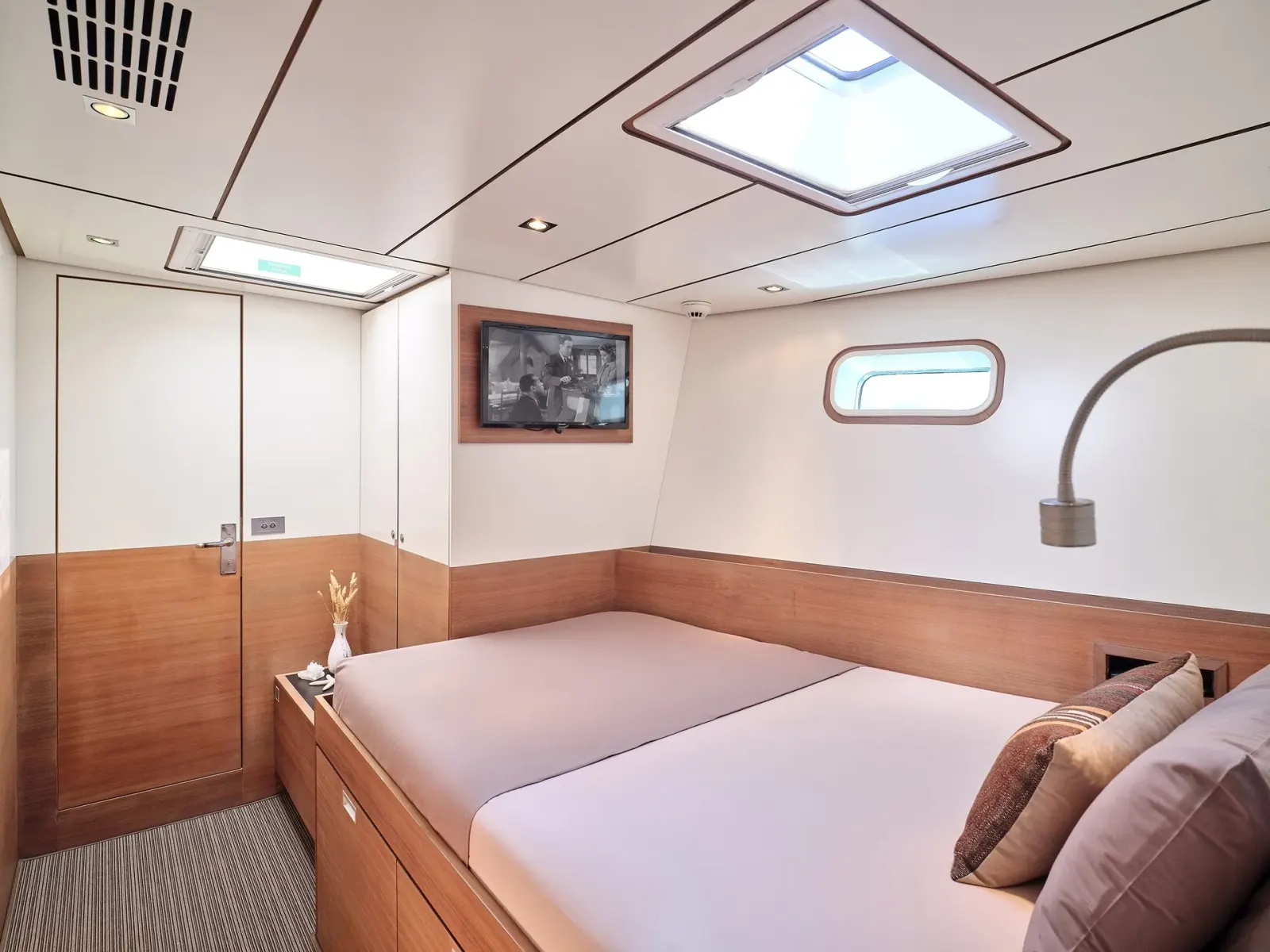 Aizu sailing in Athens