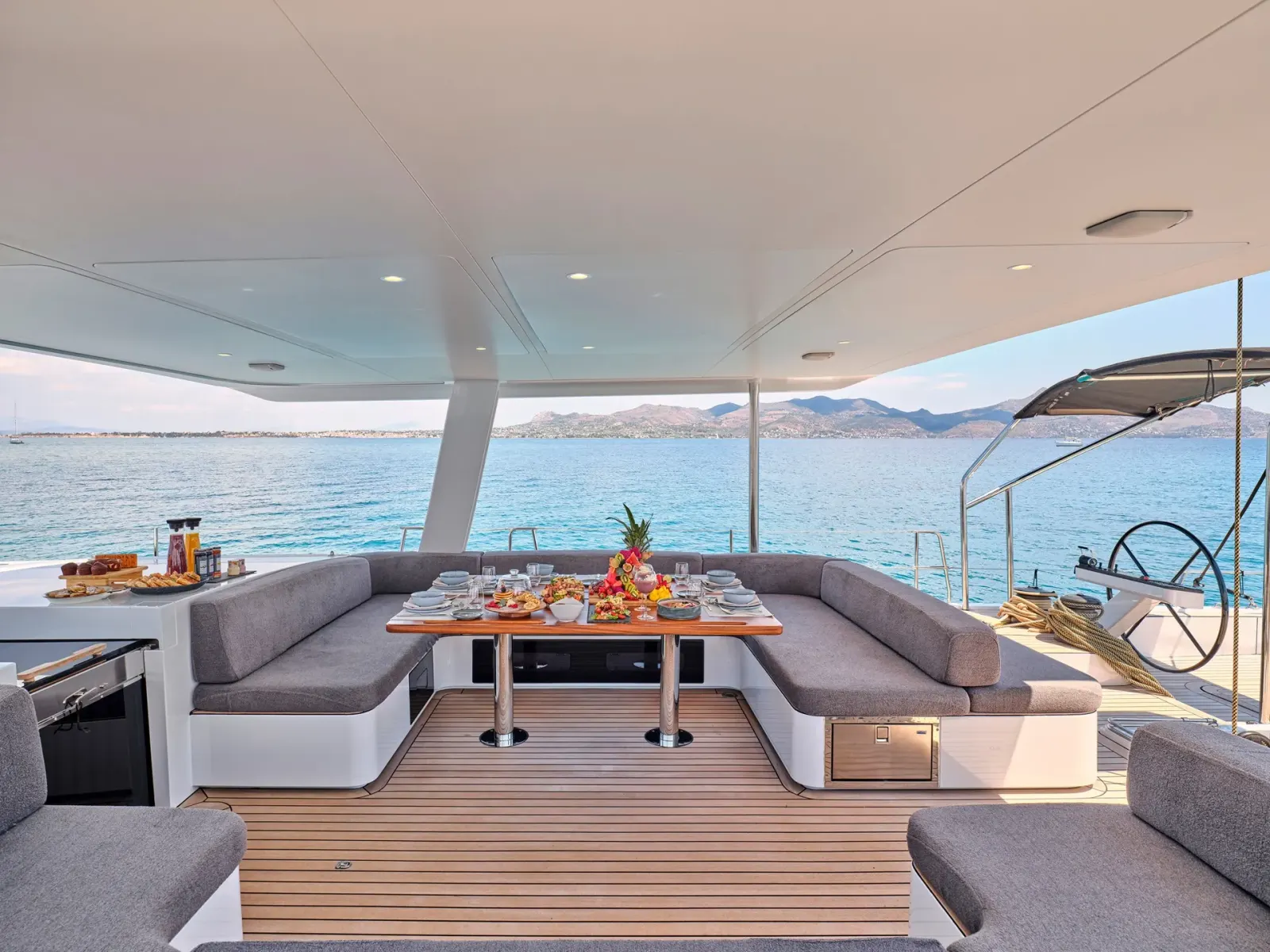 Nadamas sailing in Athens