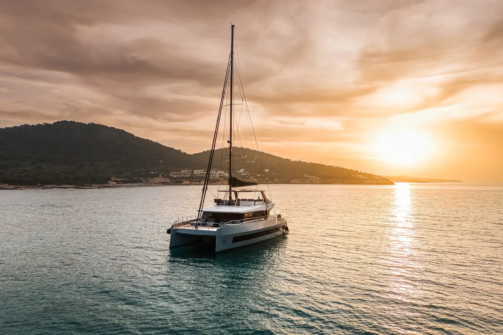 Seabarit LX sailing in Atina