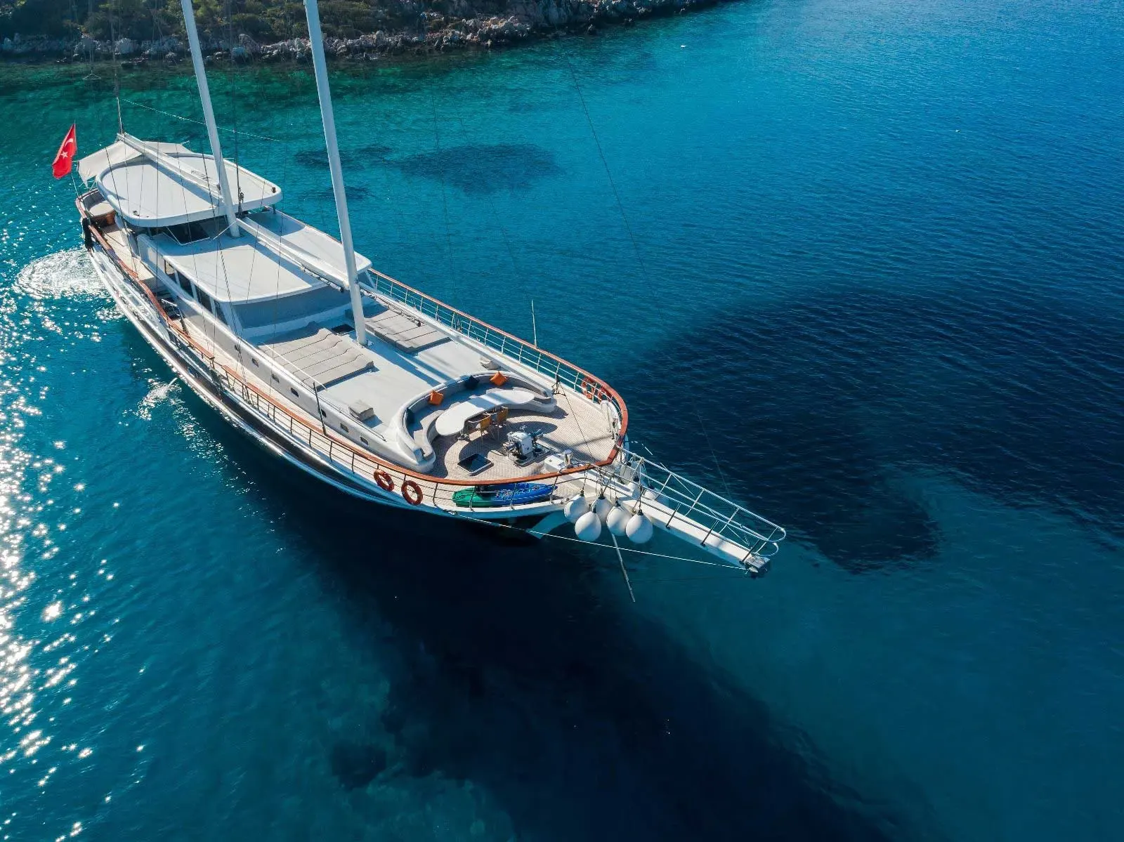 Vista Mare sailing in Bozburun