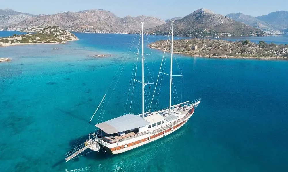 Koray Ege sailing in Göcek