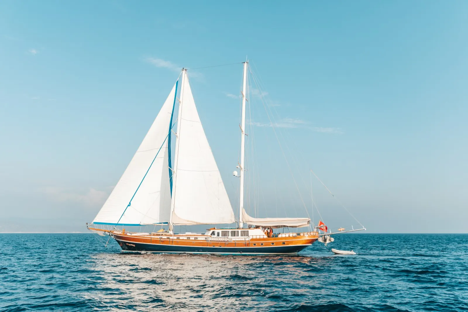 Kaya Guneri IV sailing in Bodrum