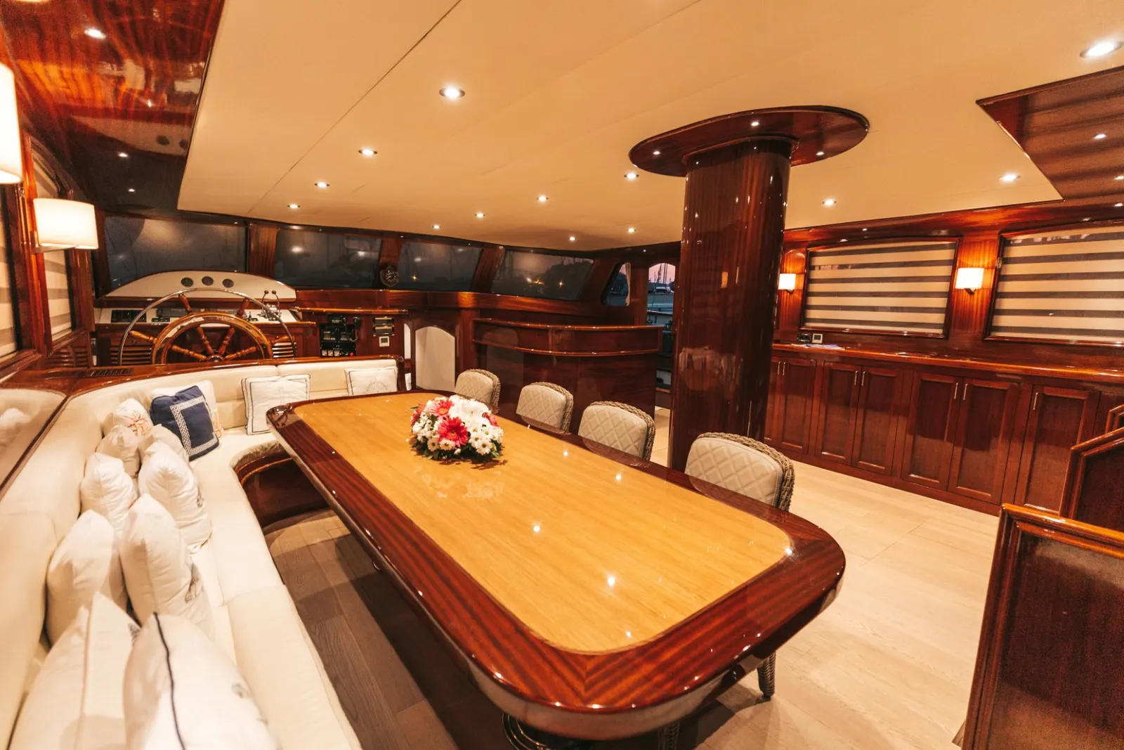 Kaya Guneri IV sailing in Bodrum