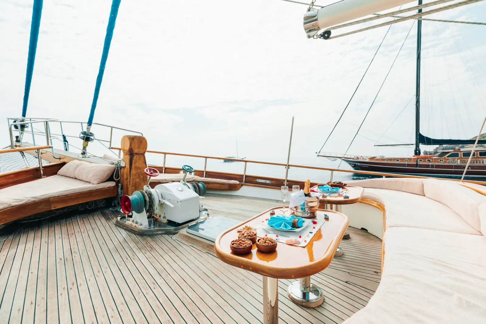 Kaya Guneri IV sailing in Bodrum