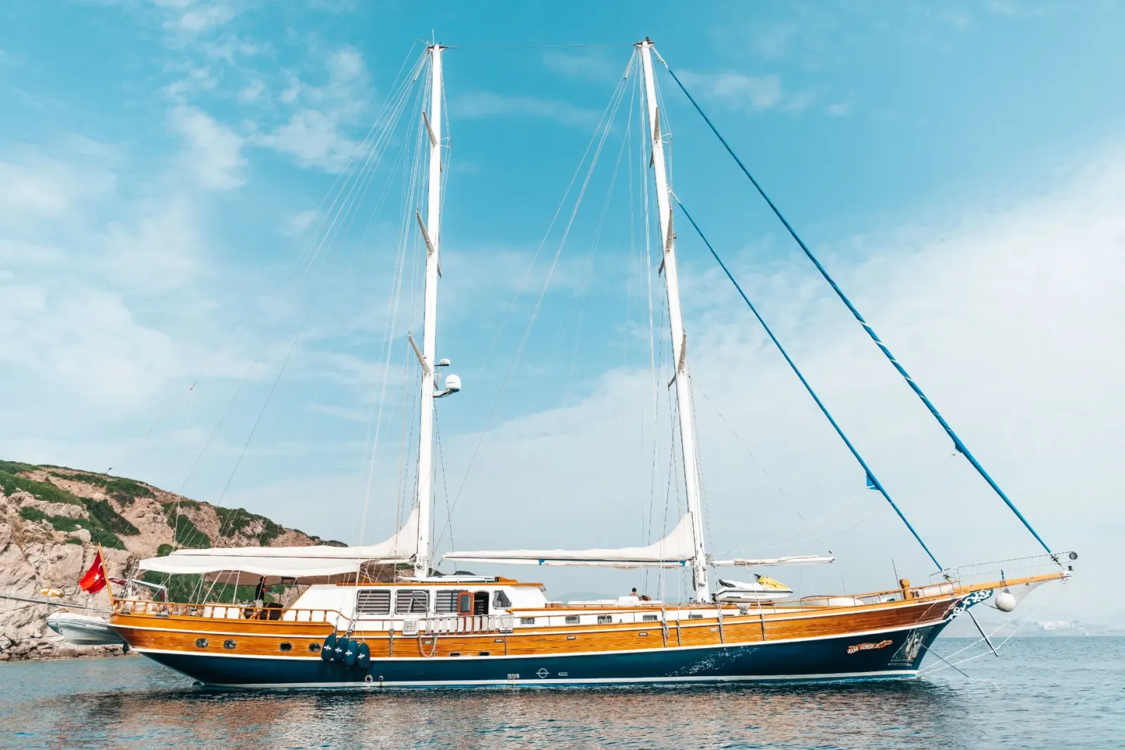 Kaya Guneri IV 1