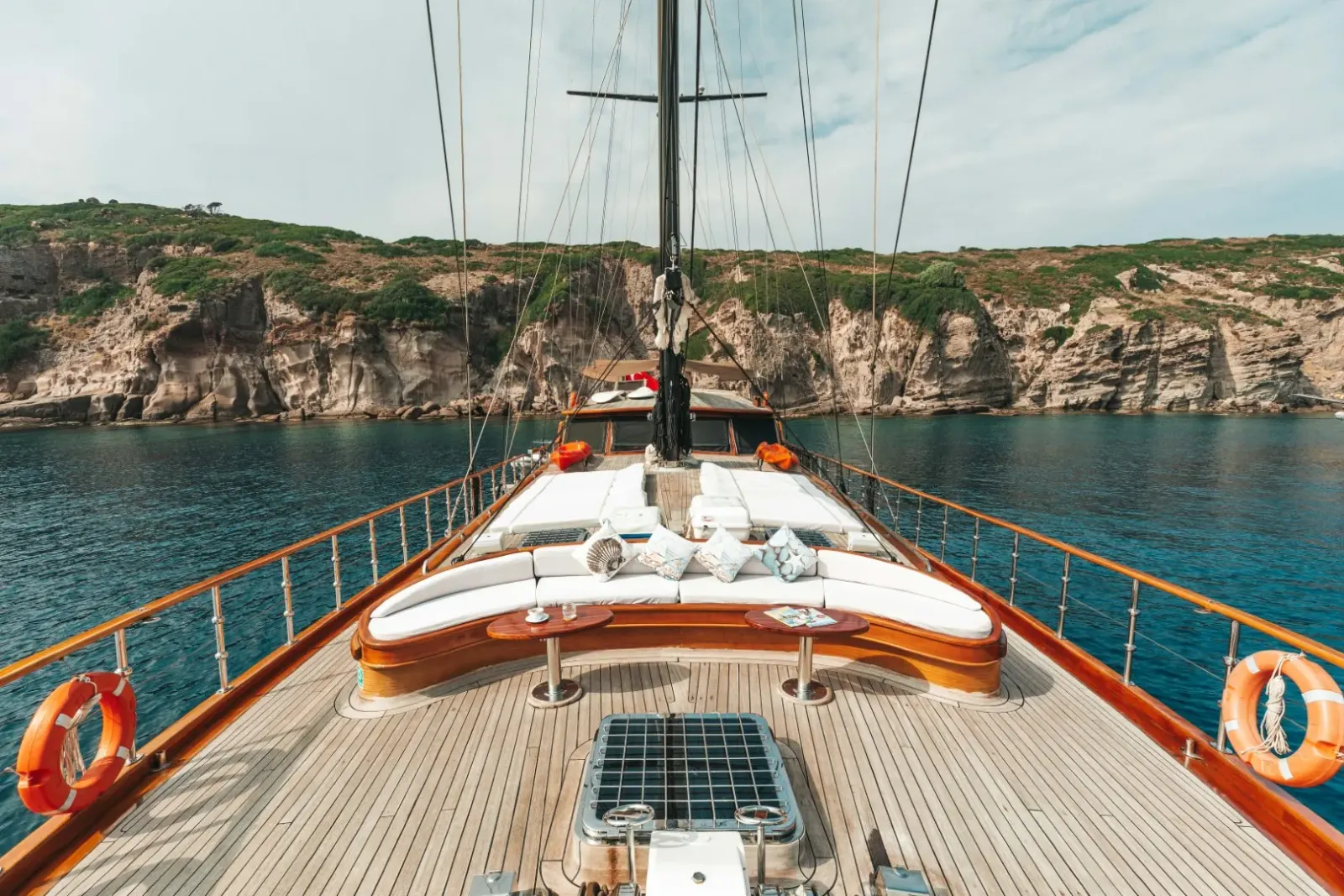 Kaya Guneri Plus sailing in Bodrum