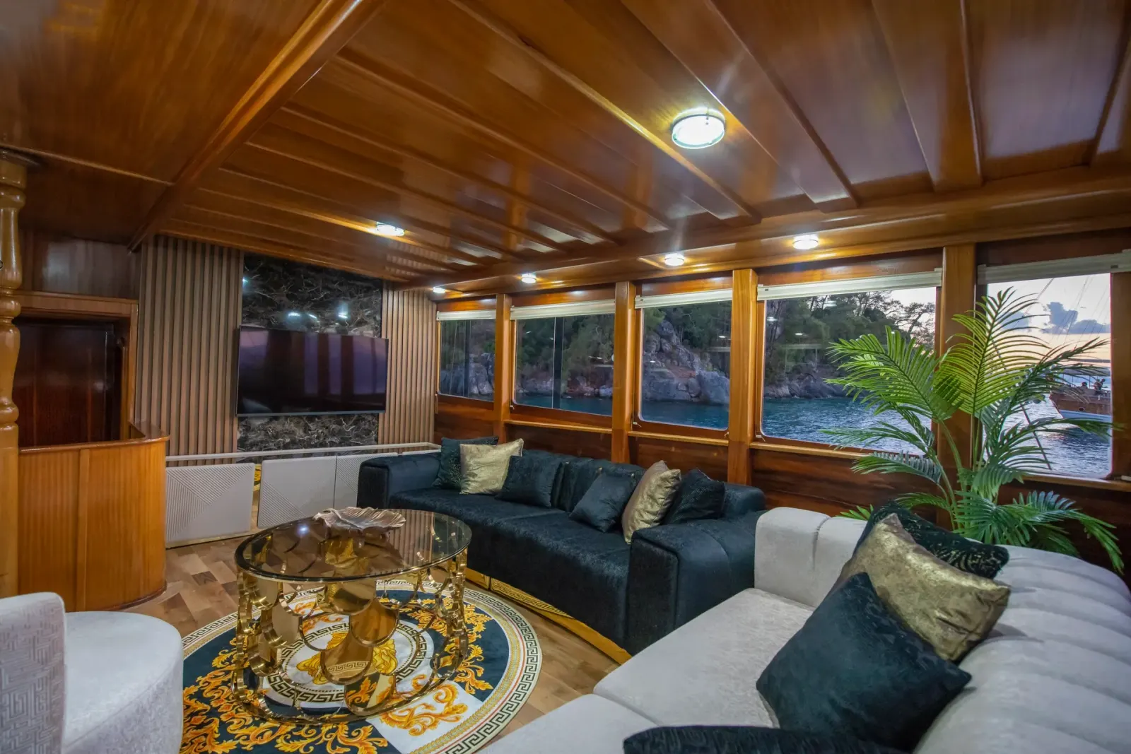 Grand Acar sailing in Fethiye