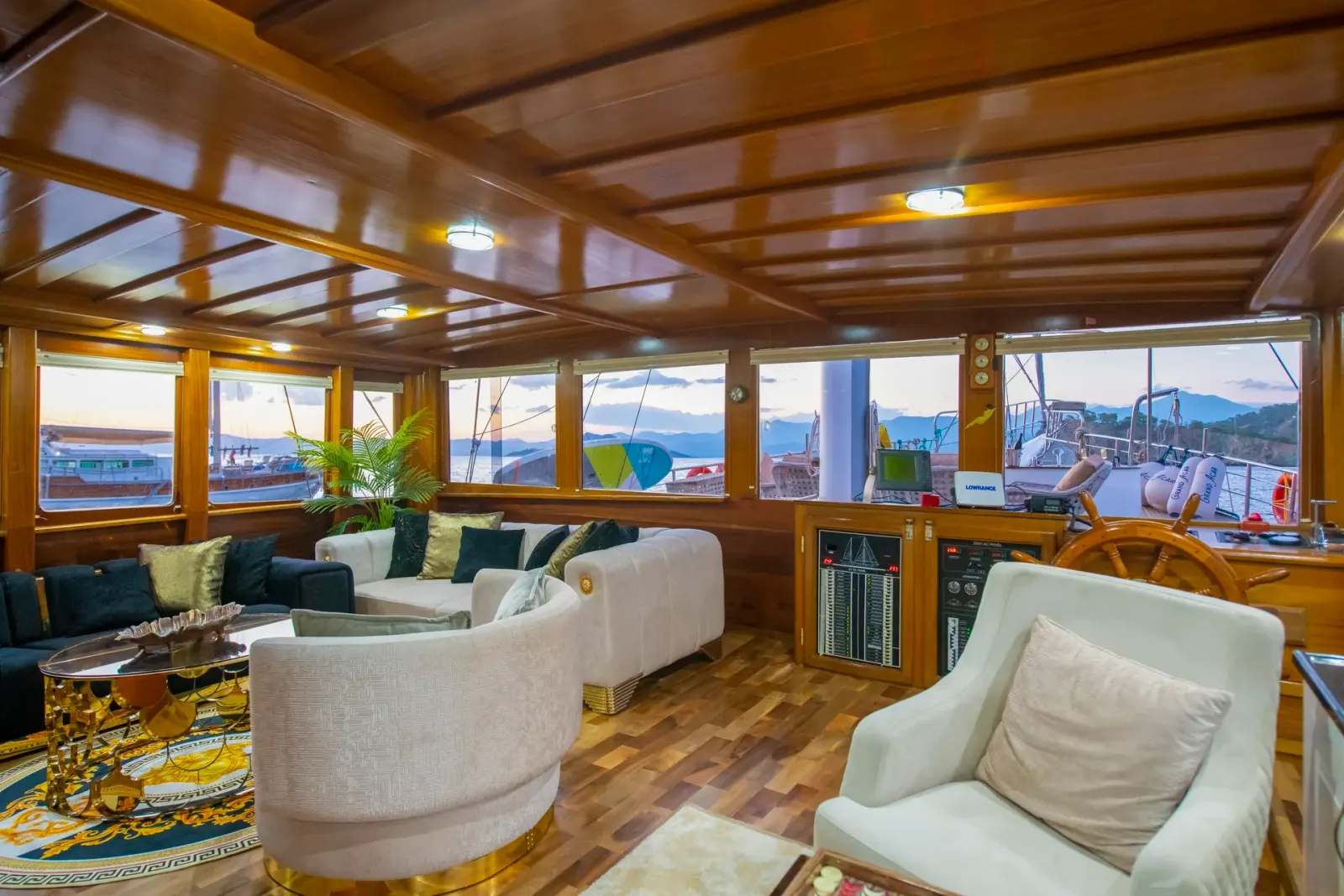 Grand Acar sailing in Fethiye