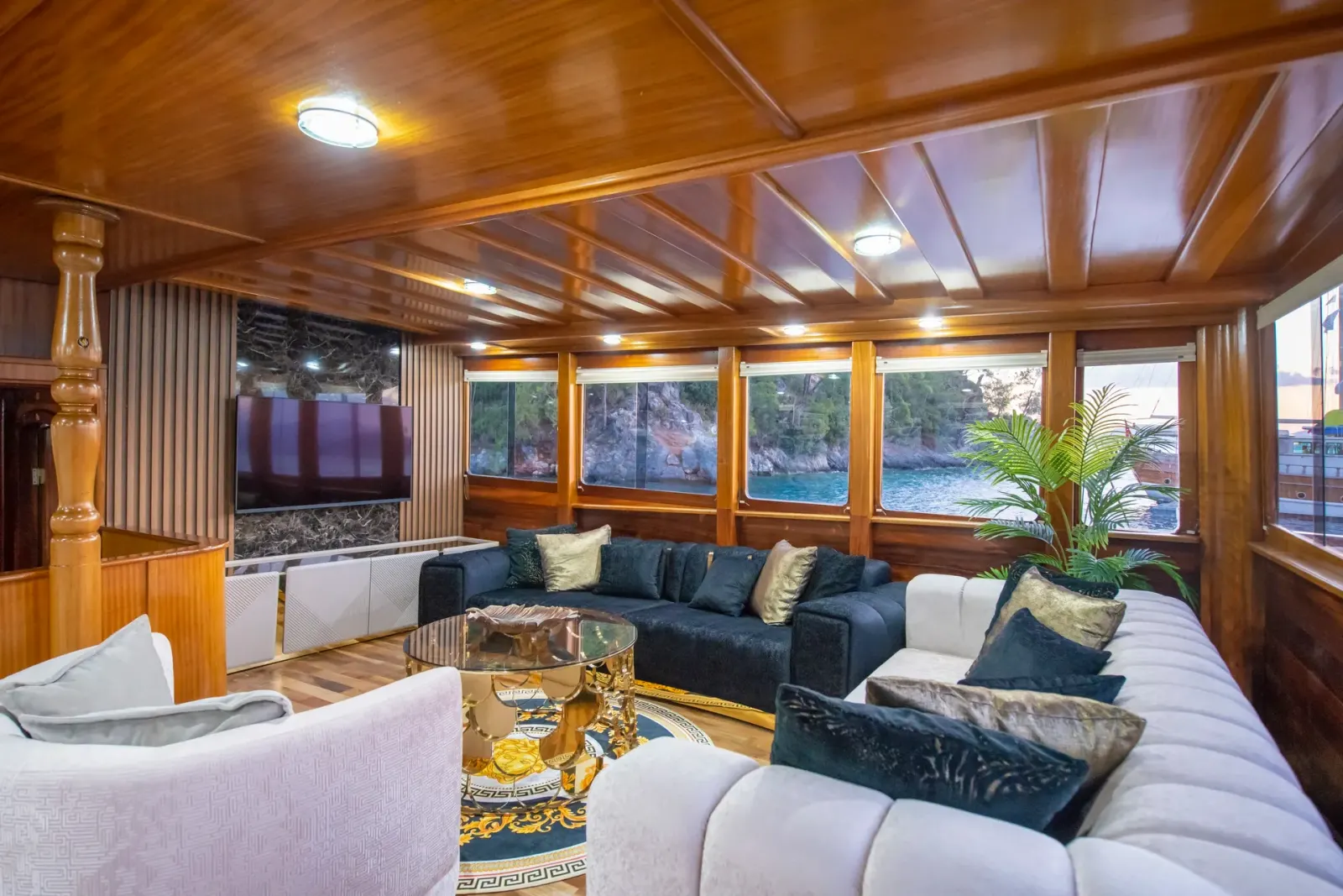 Grand Acar sailing in Fethiye
