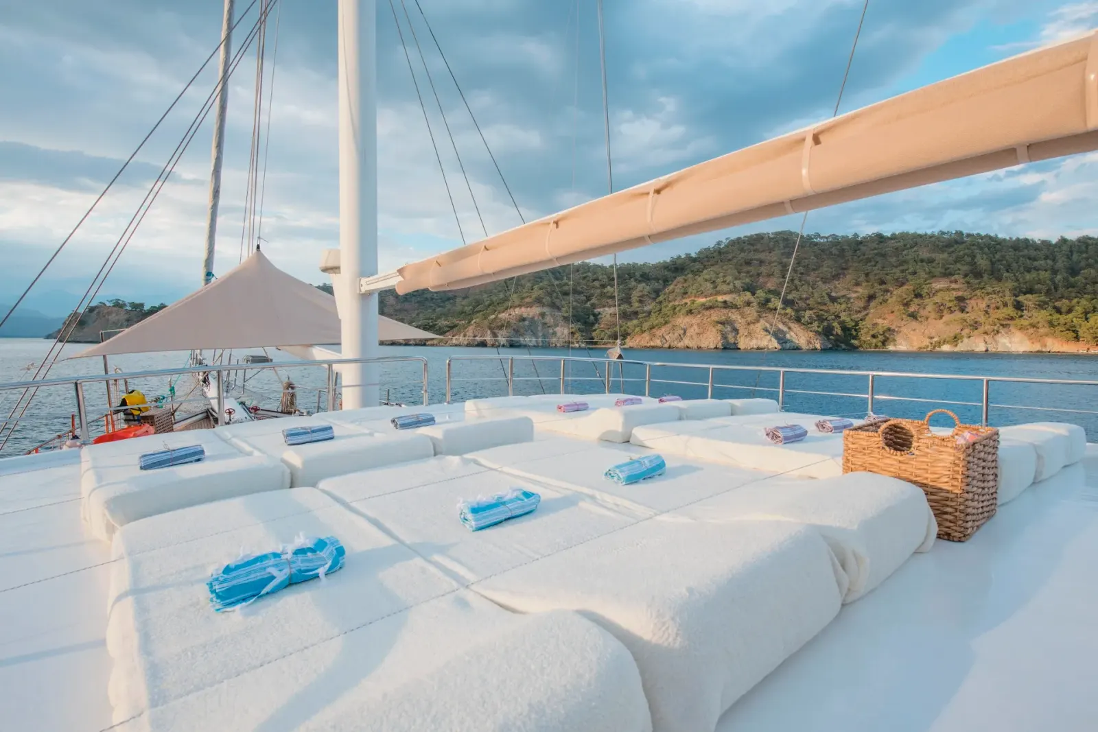 Grand Acar sailing in Fethiye