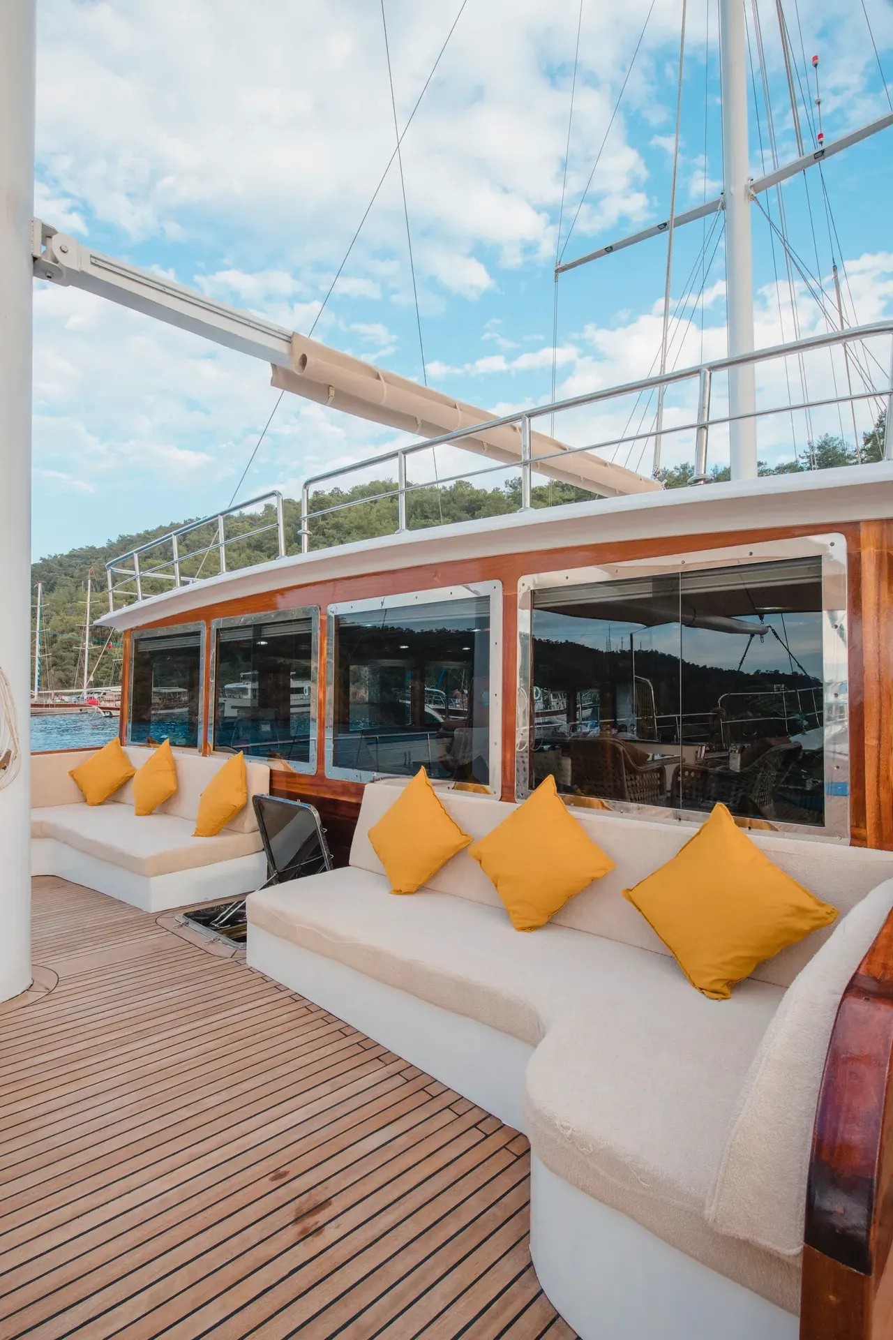Grand Acar sailing in Fethiye