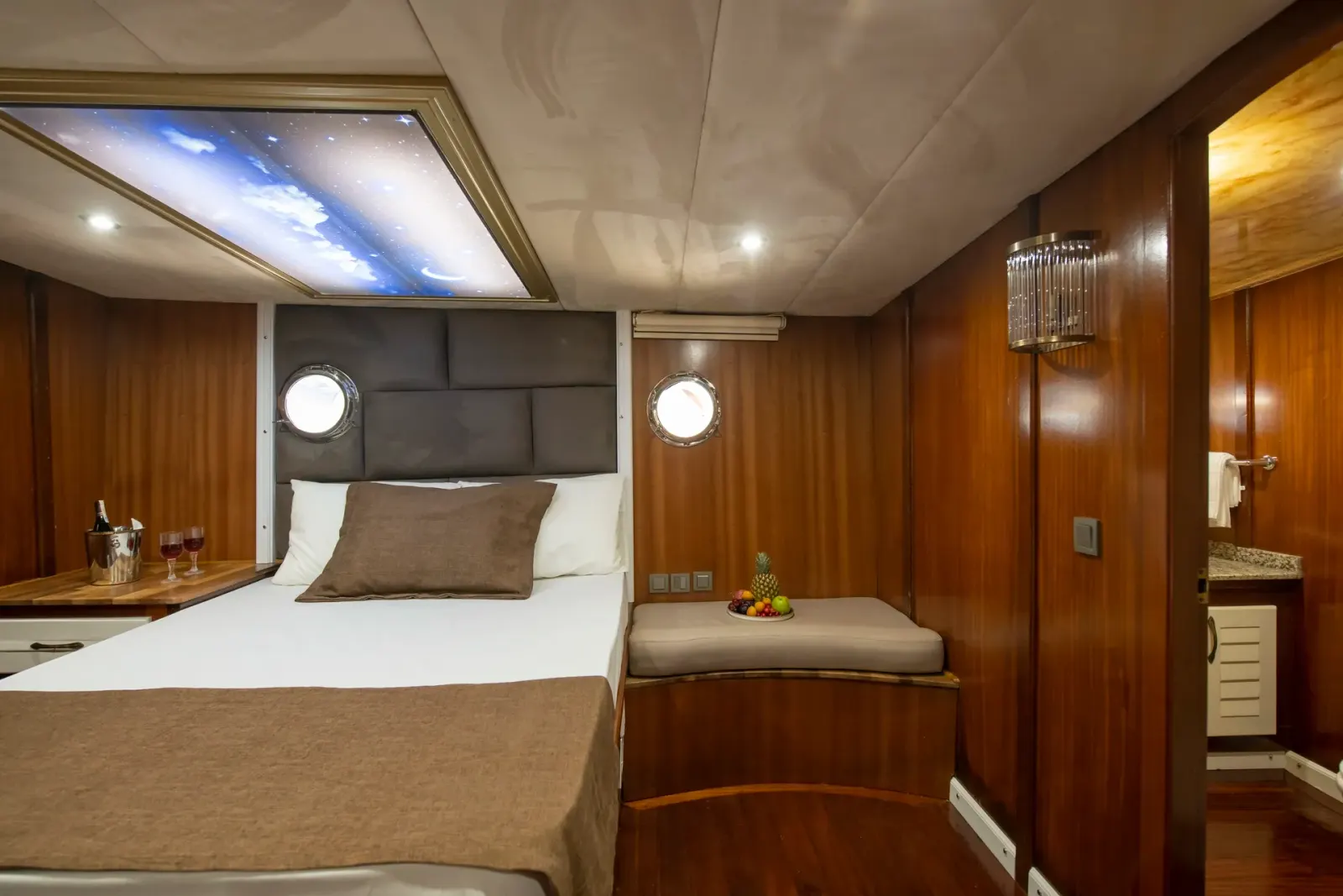 Grand Acar sailing in Fethiye