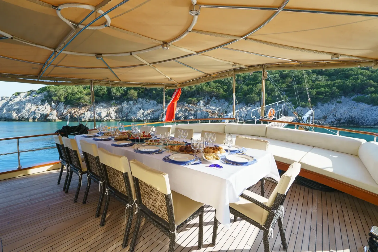 Happy Hours sailing in Bodrum