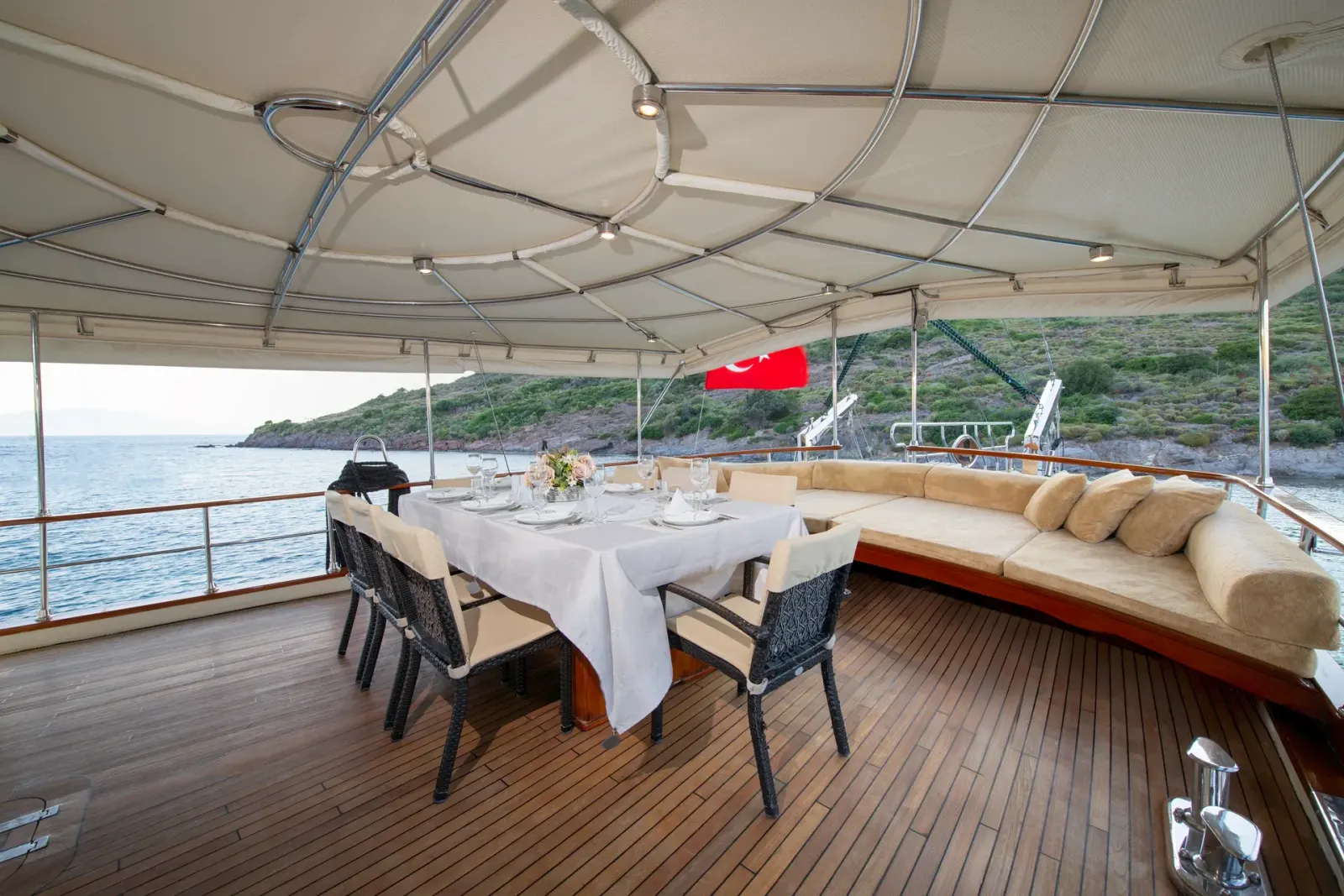 Happy Hours sailing in Bodrum