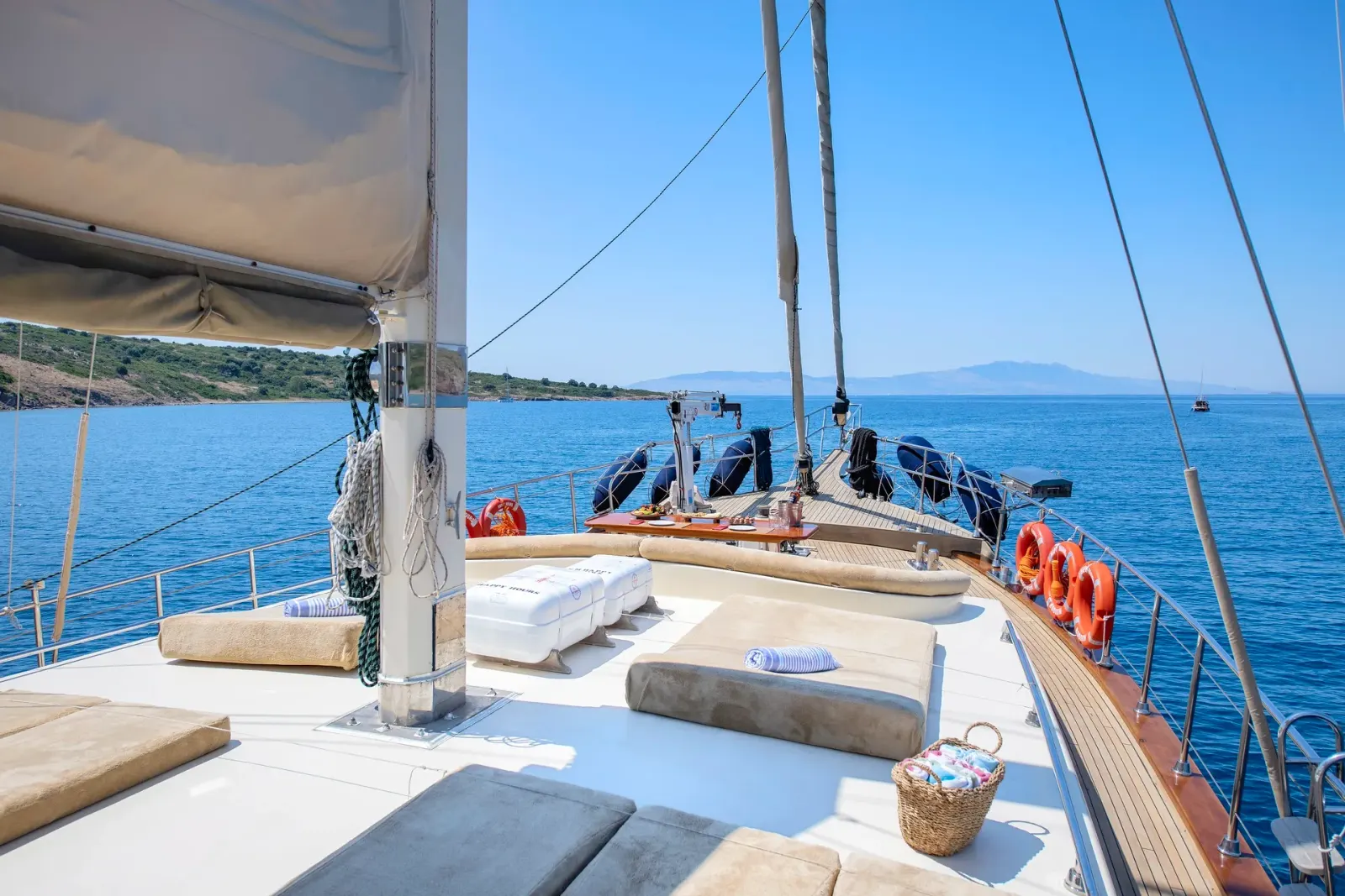 Happy Hours sailing in Bodrum