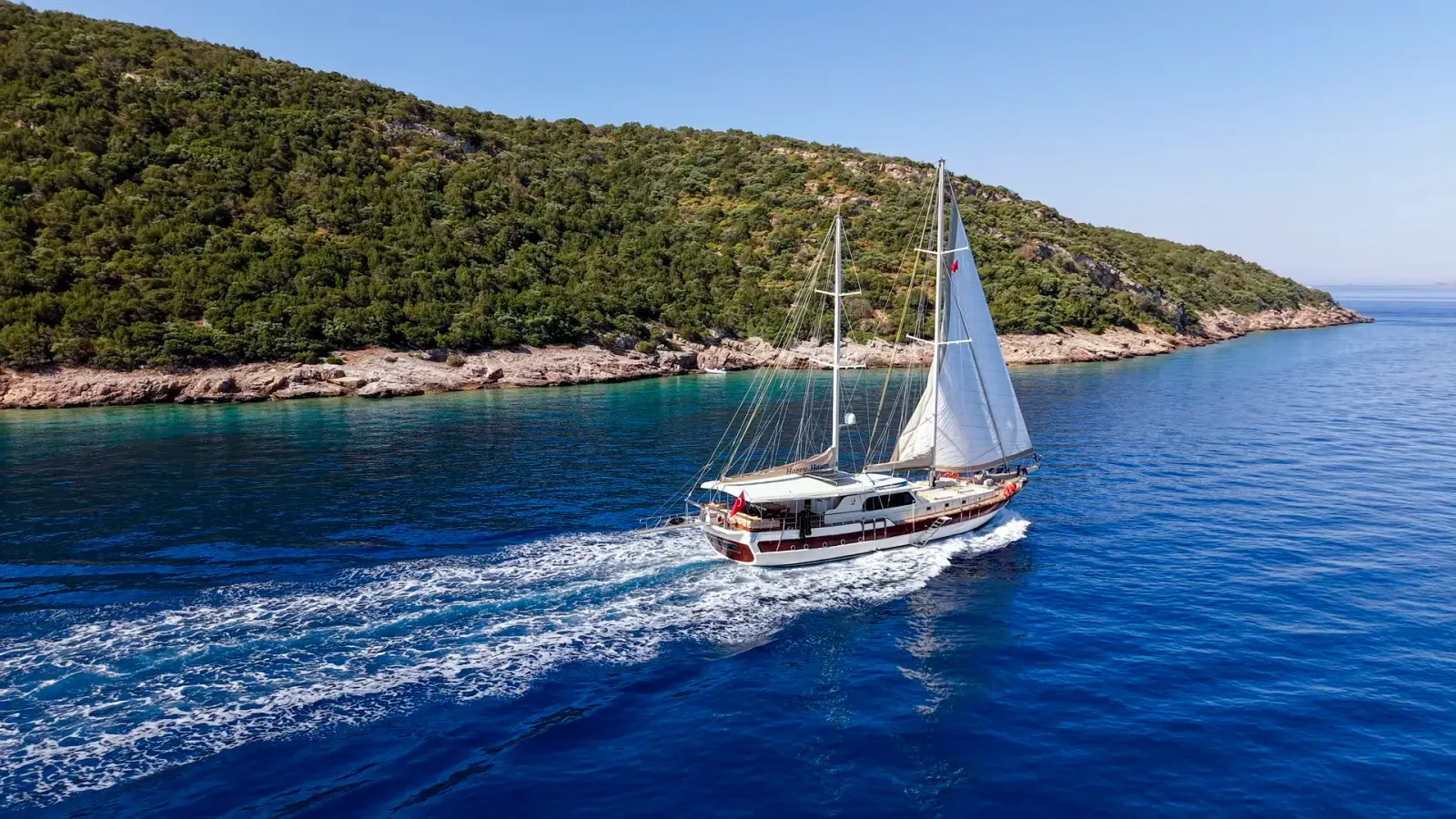 Happy Hours sailing in Bodrum
