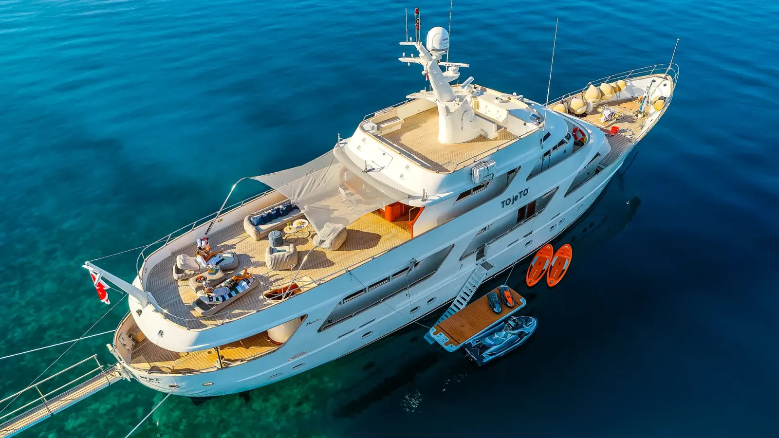 To Je To sailing in Trogir