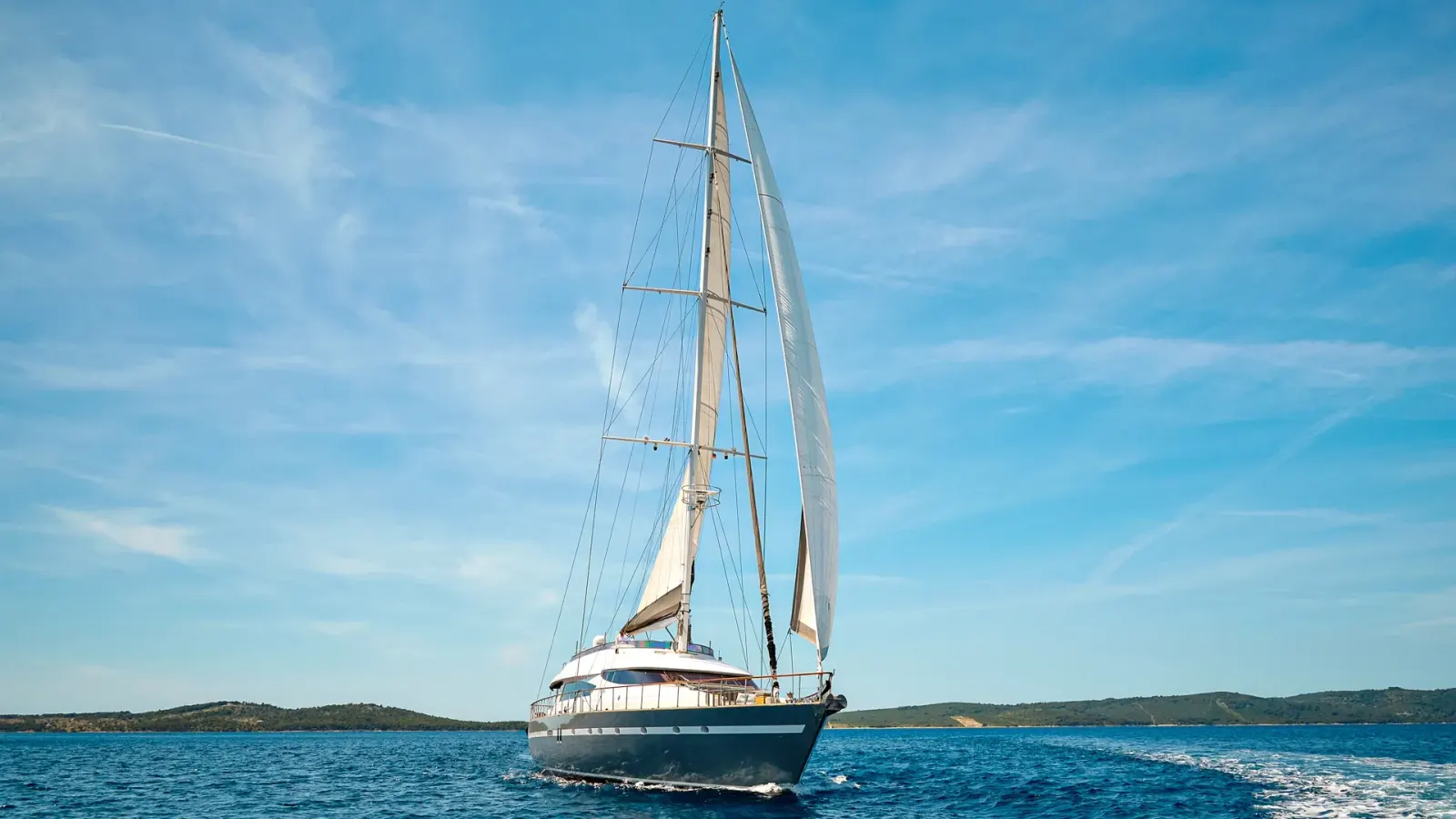 San Limi sailing in Split