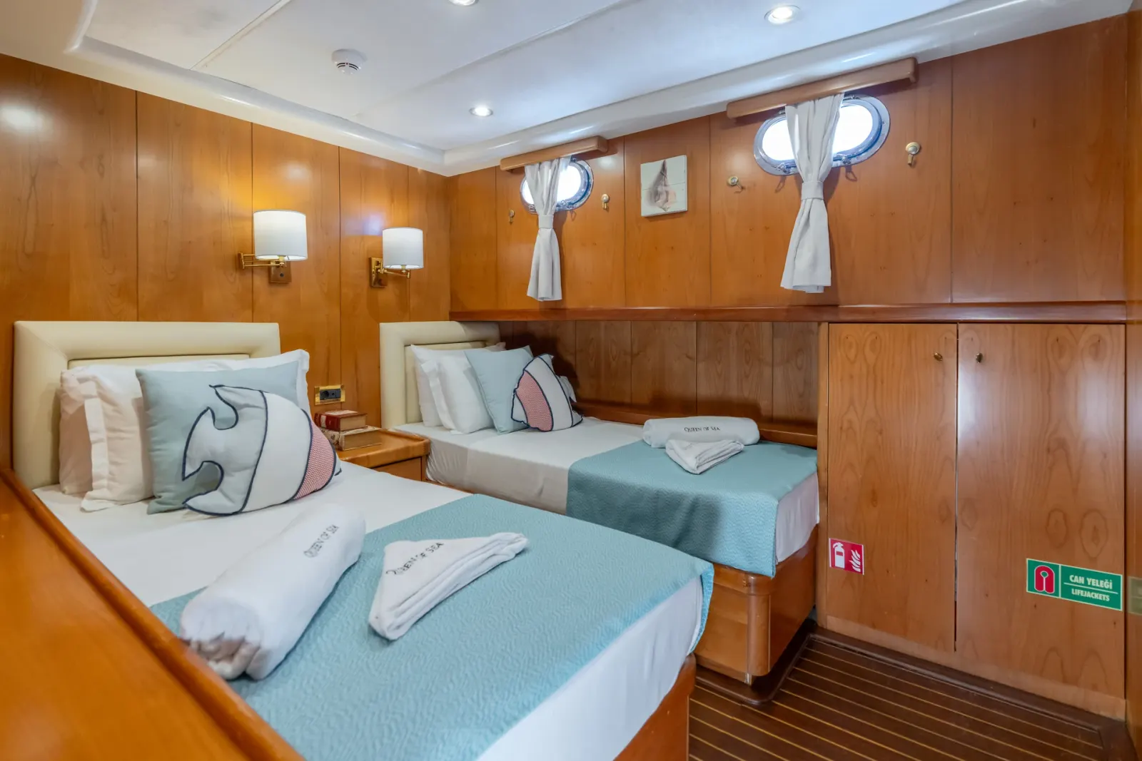 Queen of Sea sailing in Bodrum