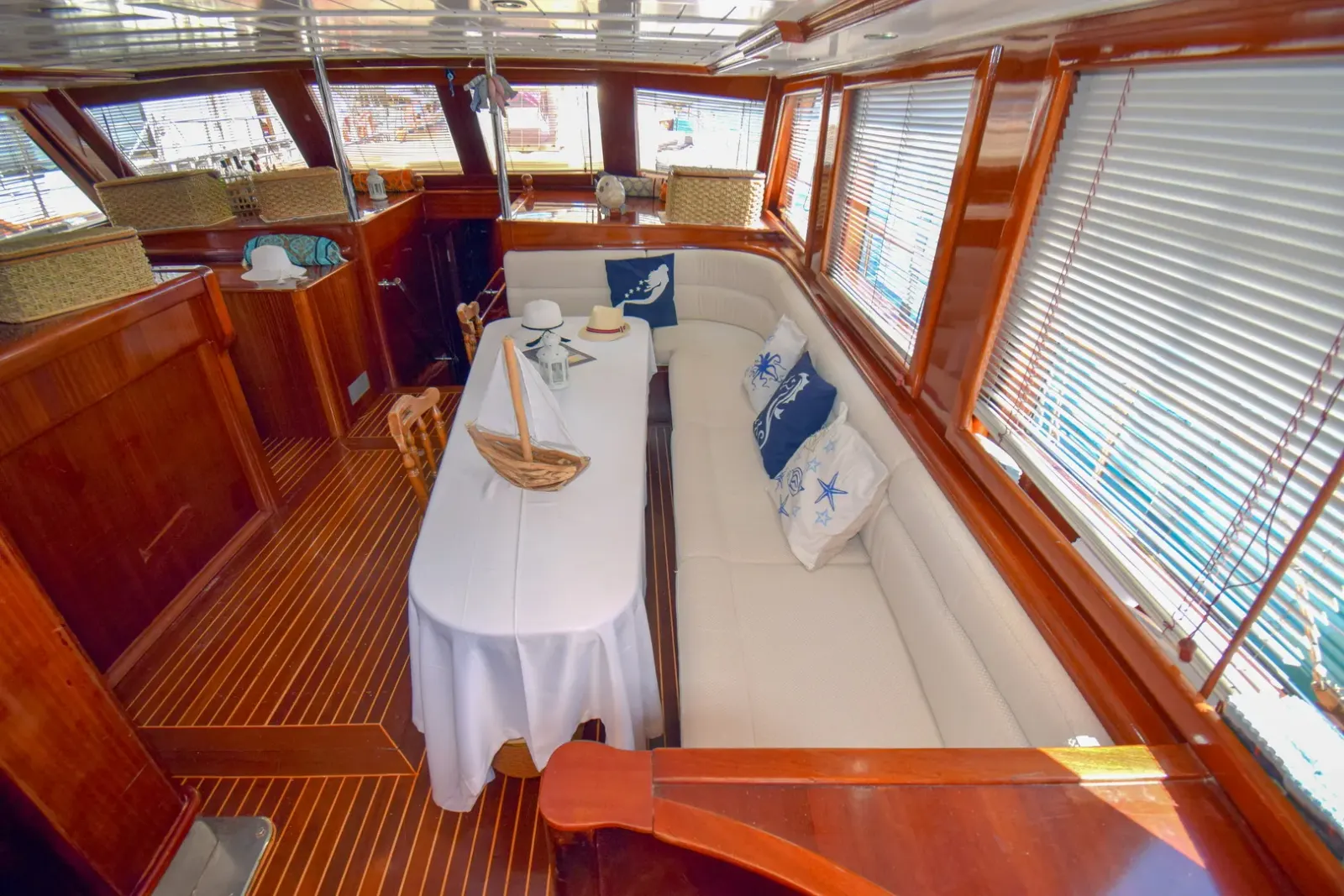 Perla del Mar I sailing in Marmaris