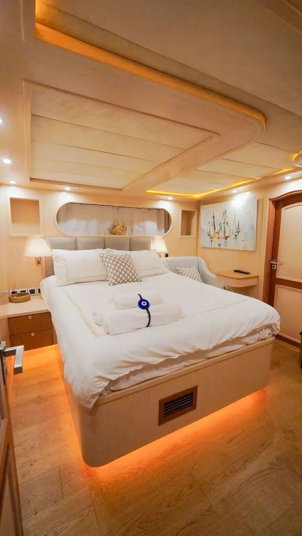 Perla del Mar II sailing in Marmaris