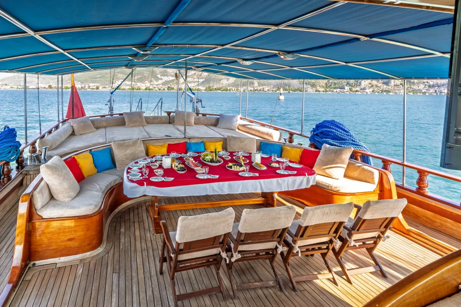 Semercioglu IV Gulet interior cabin view