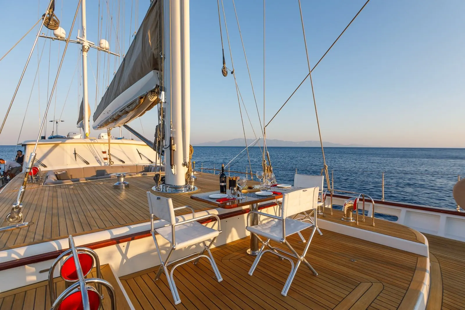Zelda sailing in Kos