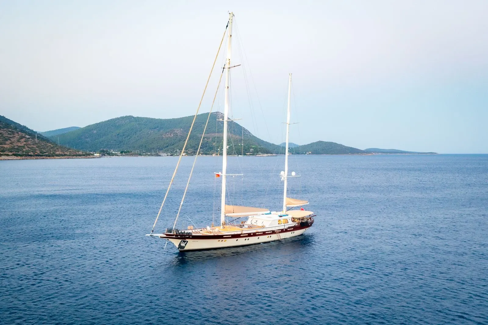 Zelda sailing in Kos