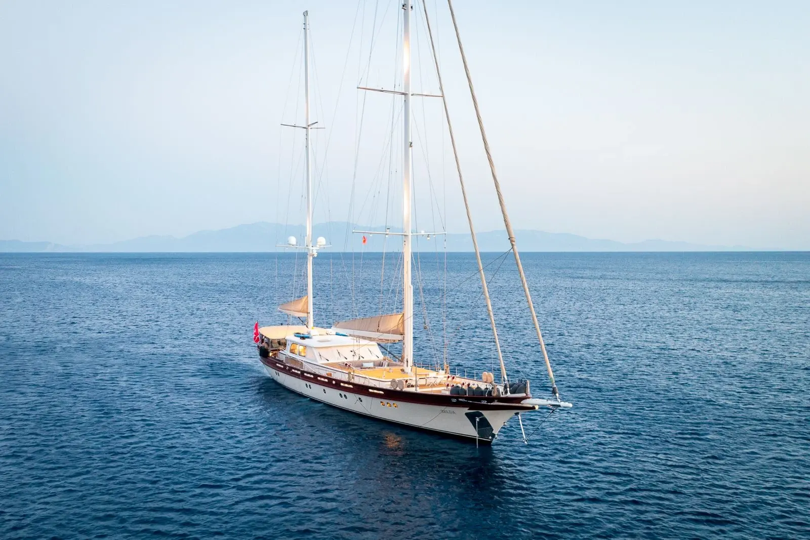 Zelda sailing in Kos