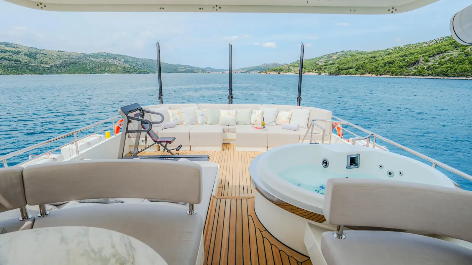 Dream - Cyrus Yachts sailing in Sibenik
