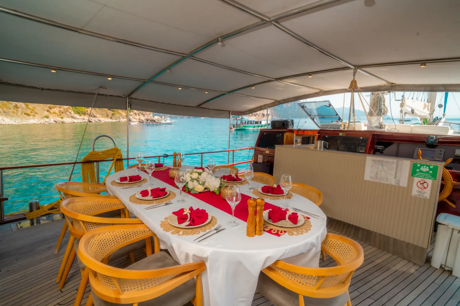 Princess Alize sailing in Marmaris