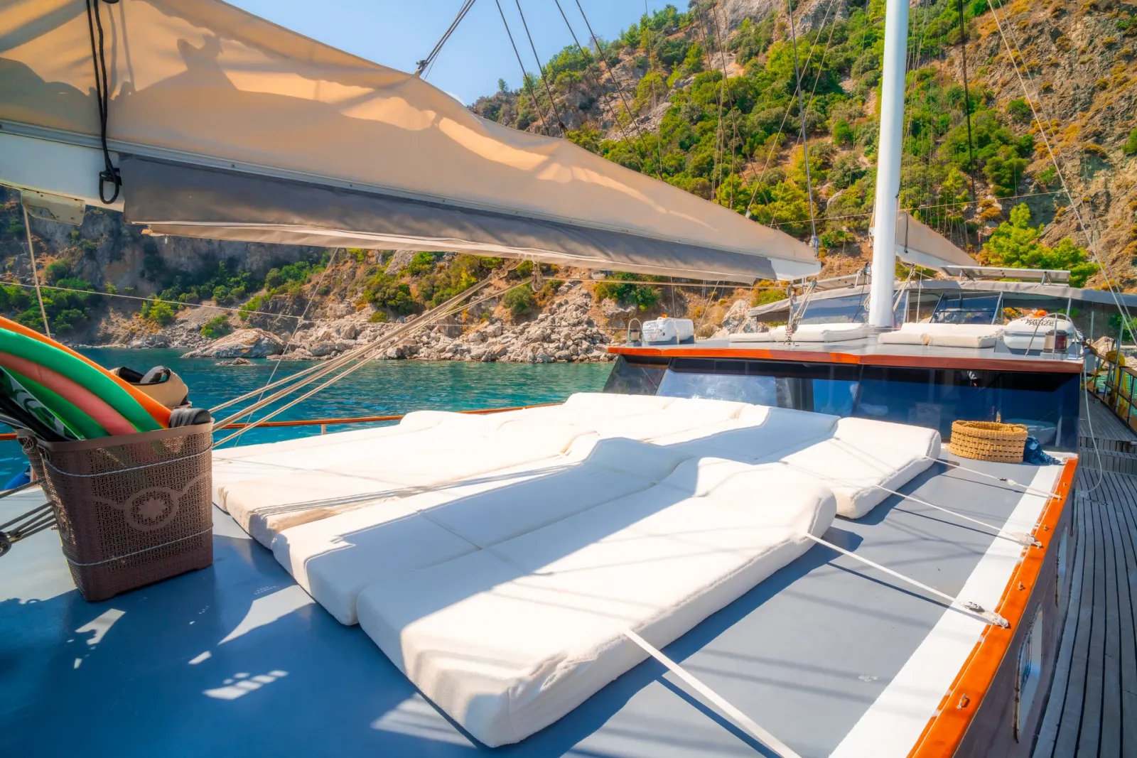Princess Alize sailing in Marmaris