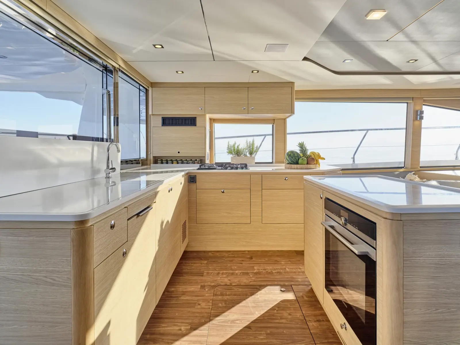 Explorion sailing in Athen