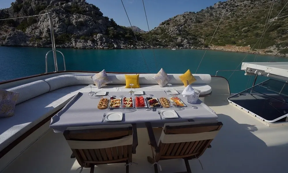 Prenses Esila sailing in Marmaris