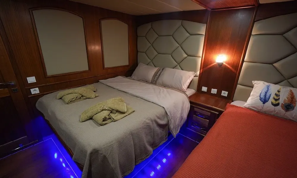 Prenses Esila sailing in Marmaris