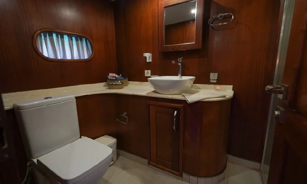 Prenses Esila sailing in Marmaris