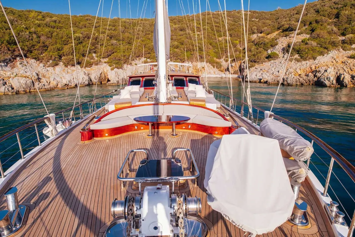 Hic Salta sailing in Bodrum