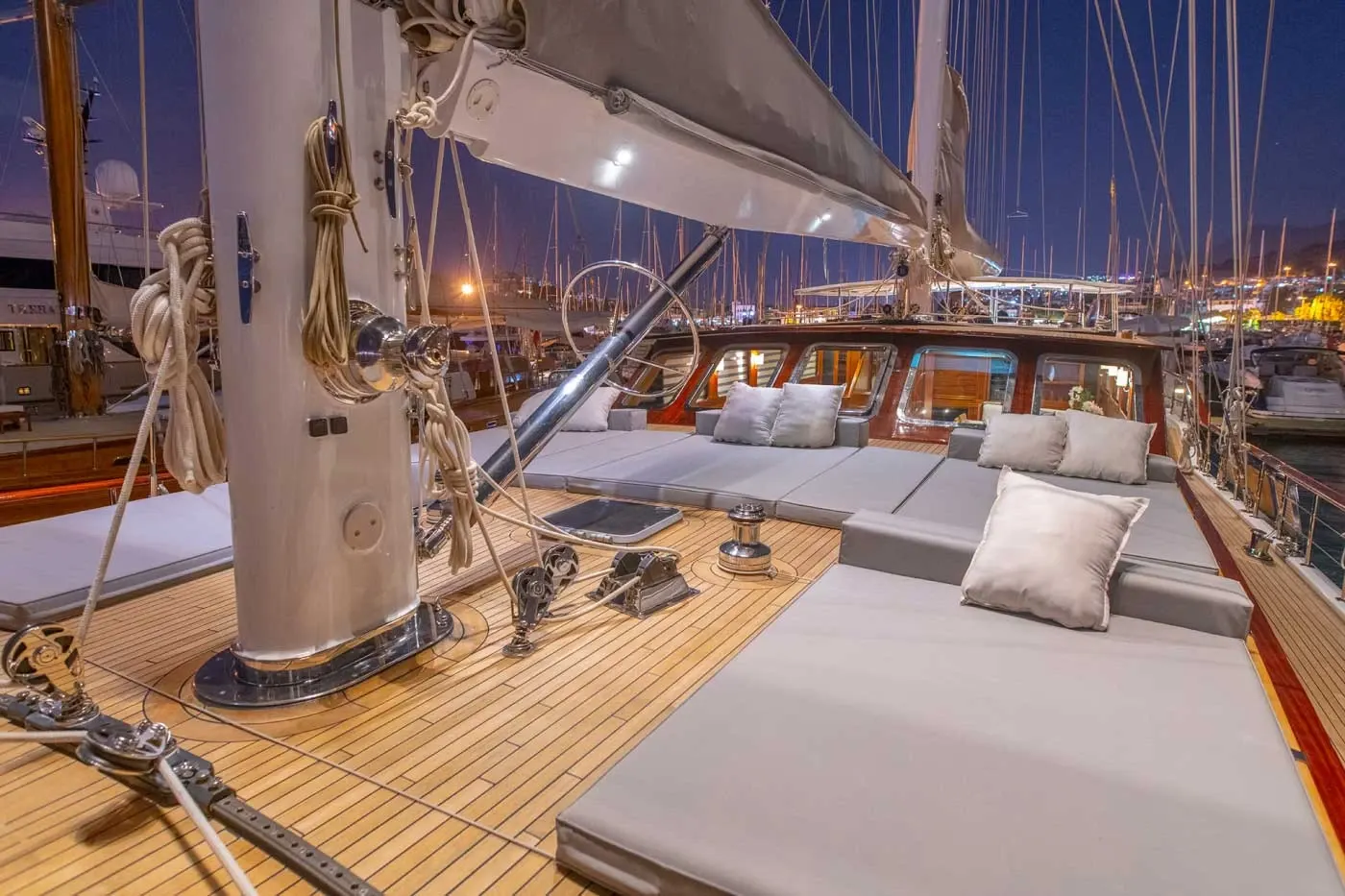 Hic Salta sailing in Bodrum