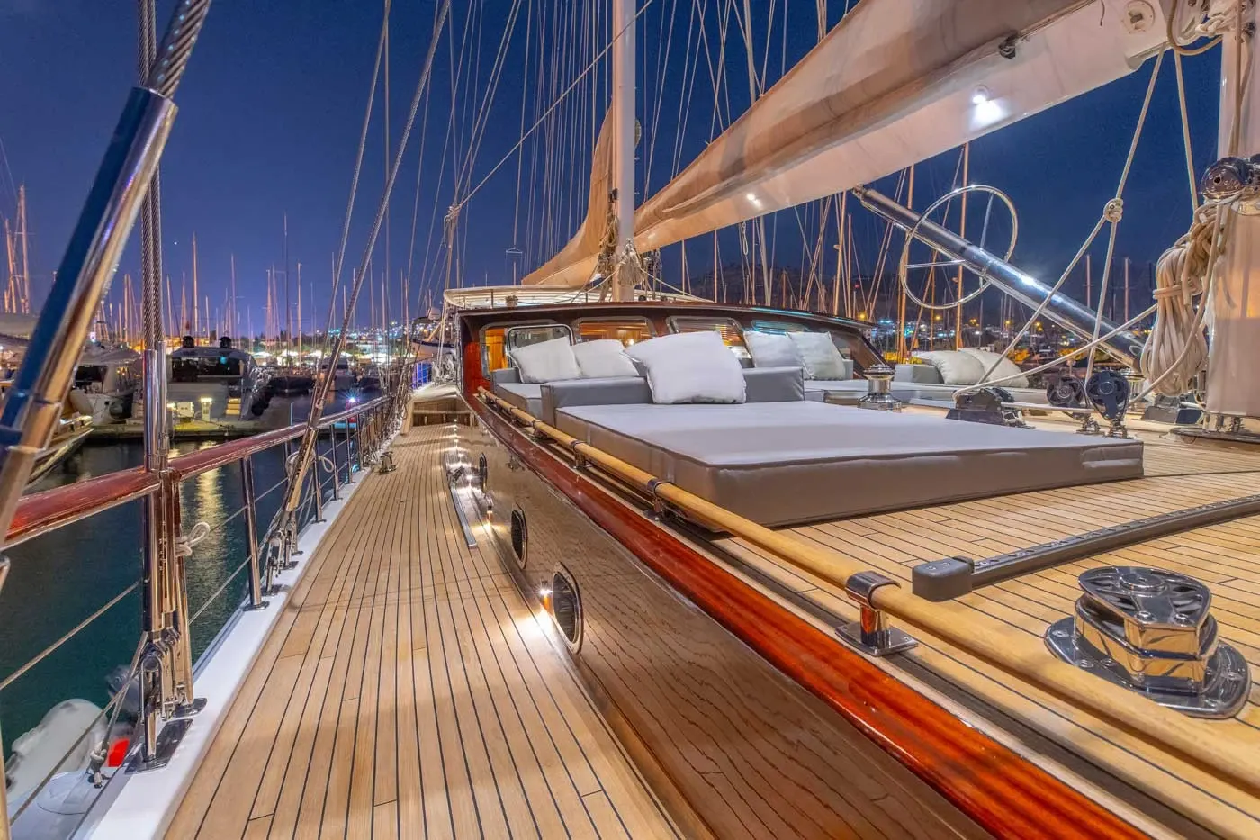 Hic Salta sailing in Bodrum