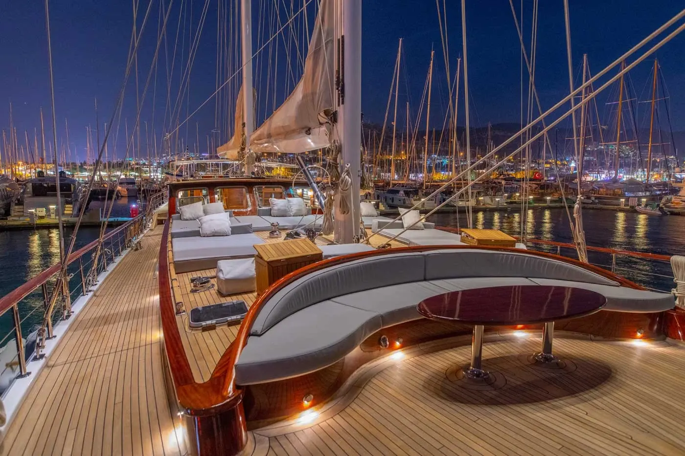 Hic Salta sailing in Bodrum