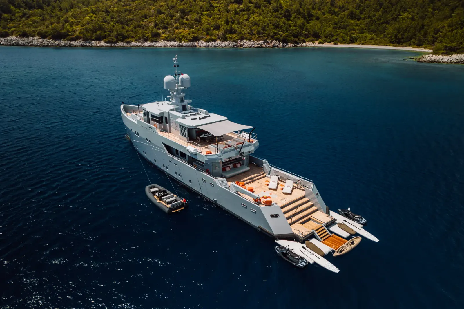 Carmen Motoryat charter