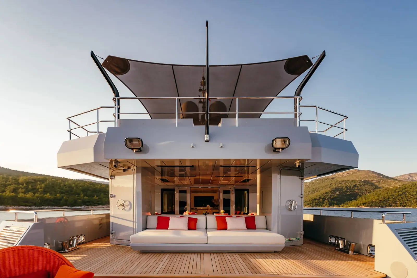Carmen Motoryat charter