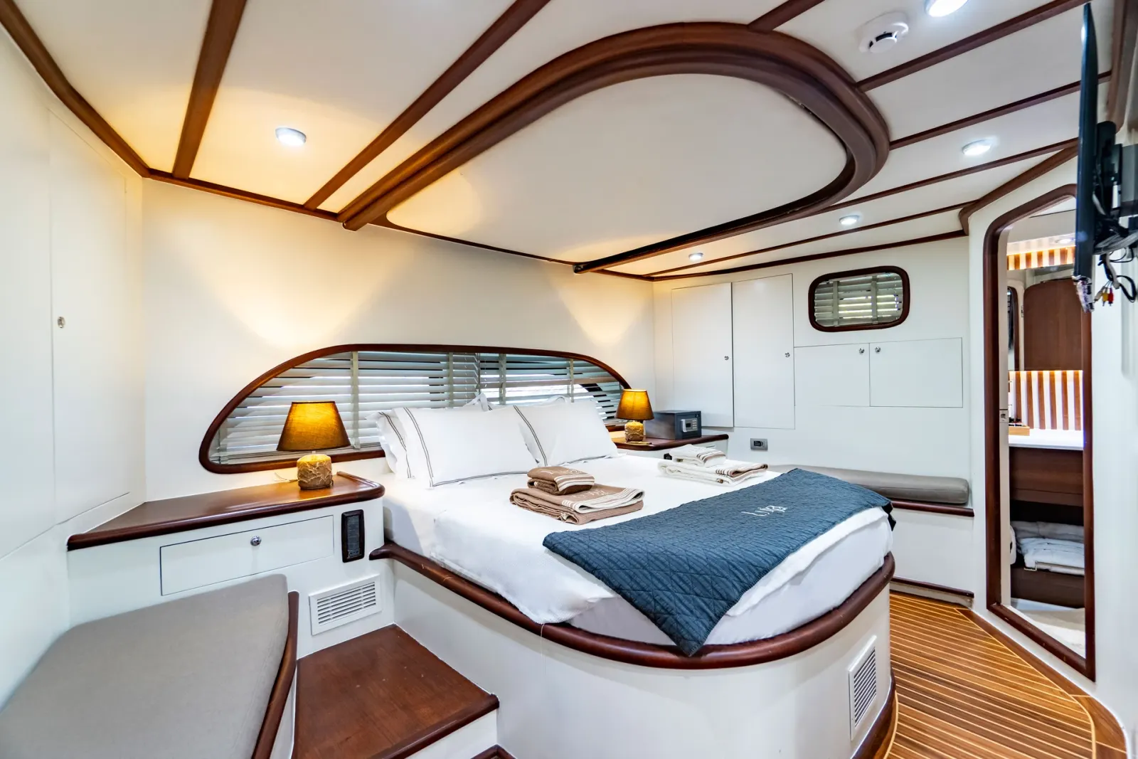 Luja sailing in Bodrum