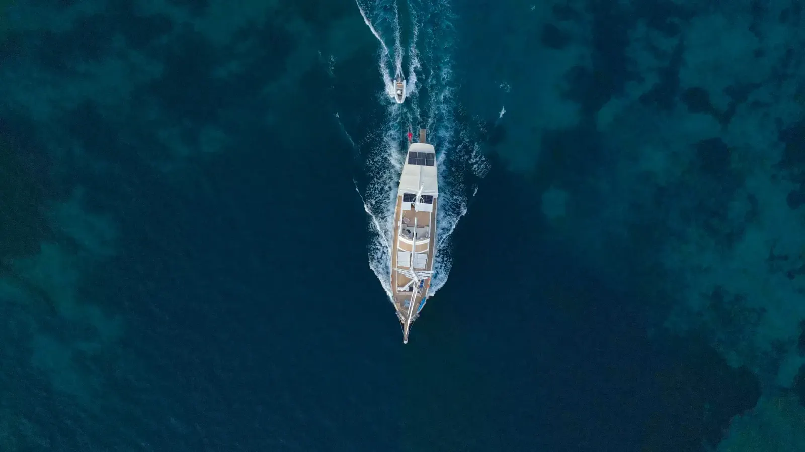 Luja sailing in Bodrum