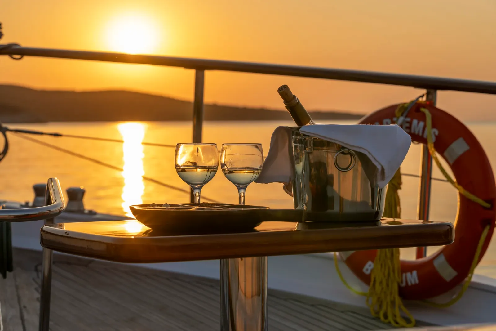 Artemis sailing in Bodrum