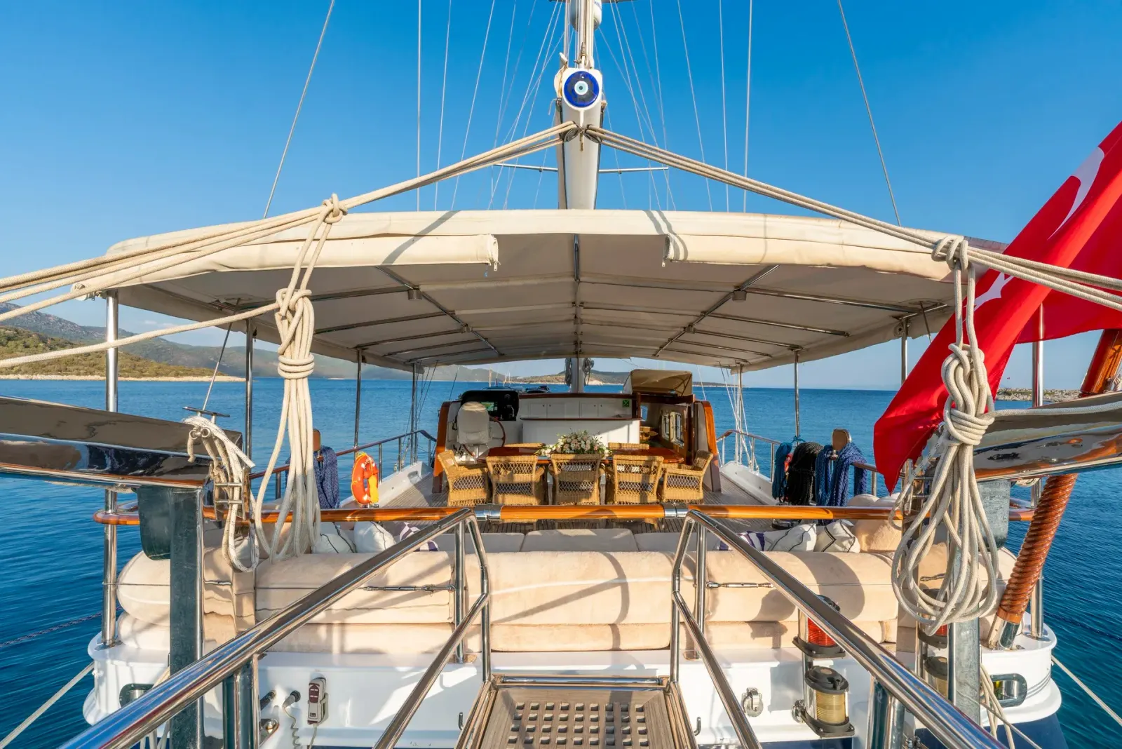 Artemis sailing in Bodrum