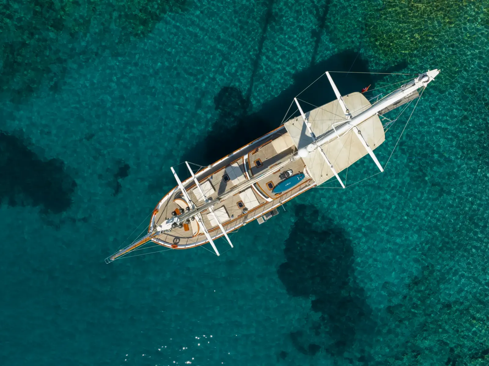 Artemis sailing in Bodrum
