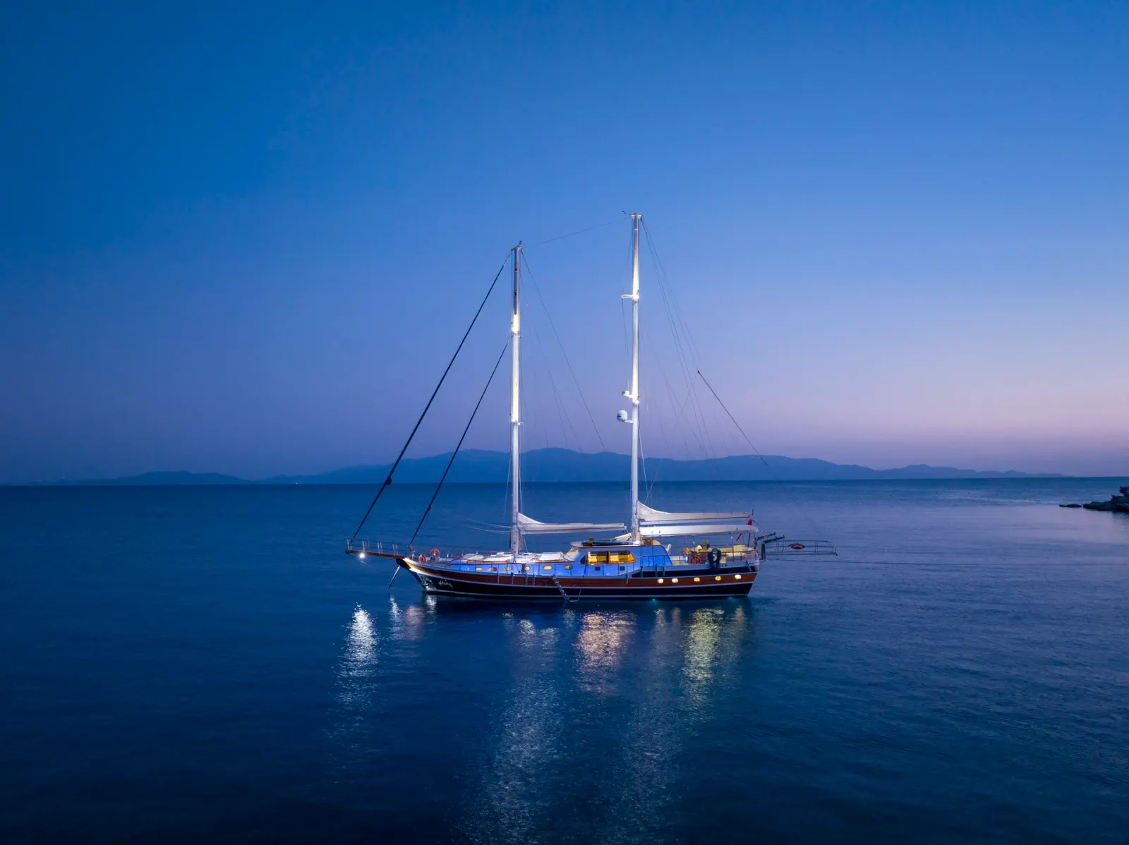 Artemis sailing in Bodrum